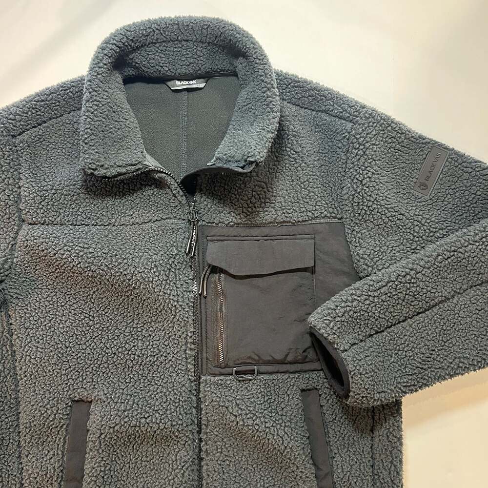Blackyak Fluffy Fleece Jacket charcoal gray Zip Up Sherpa Jacket Medium